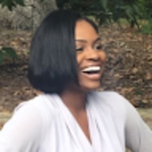 Meet your Posher, Marisa